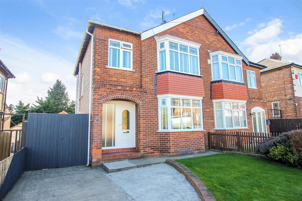 Swaledale Avenue, Darlington 3 bed semidetached house £235,000