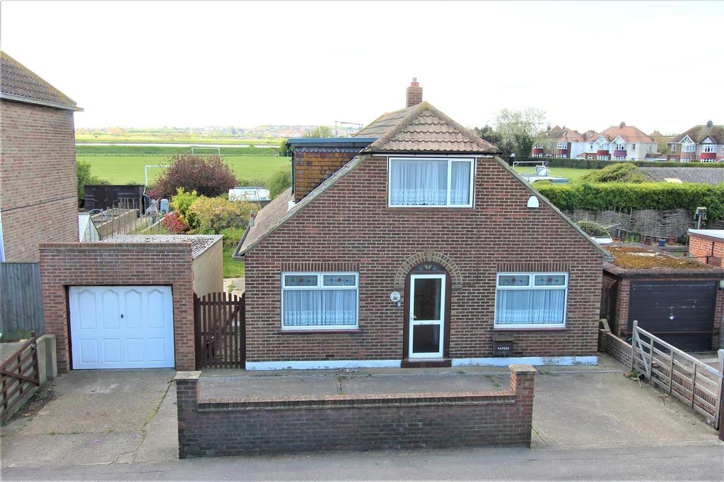 Marine Parade, Sheerness 3 bed house for sale £285,000