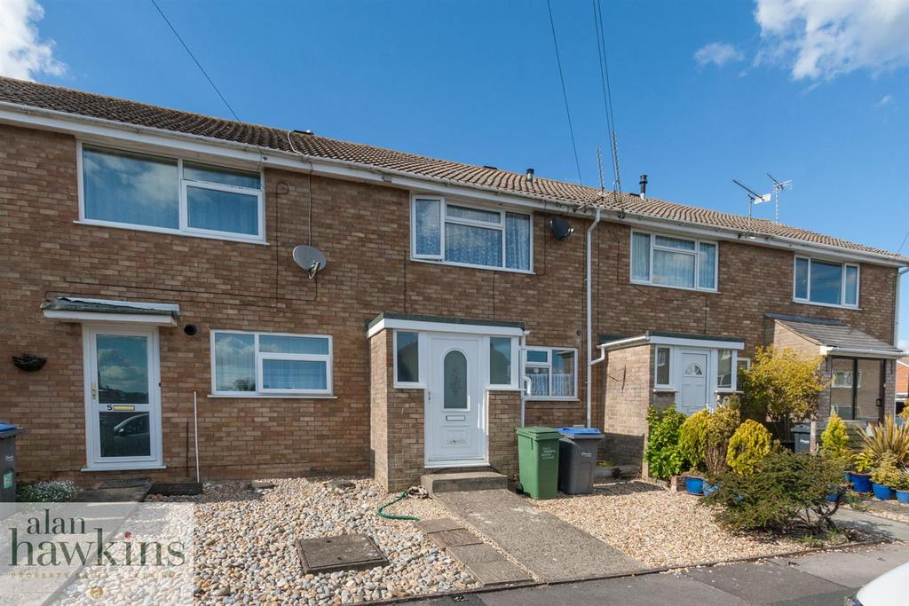 Longfellow Crescent, Royal Wootton... 3 bed terraced house £225,000