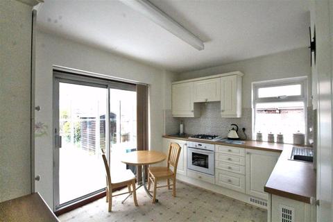 22 Lewis Road, Istead Rise, Gravesend, DA13 9JG