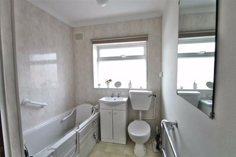 22 Lewis Road, Istead Rise, Gravesend, DA13 9JG