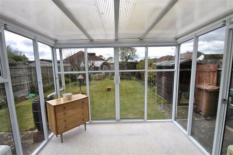 22 Lewis Road, Istead Rise, Gravesend, DA13 9JG