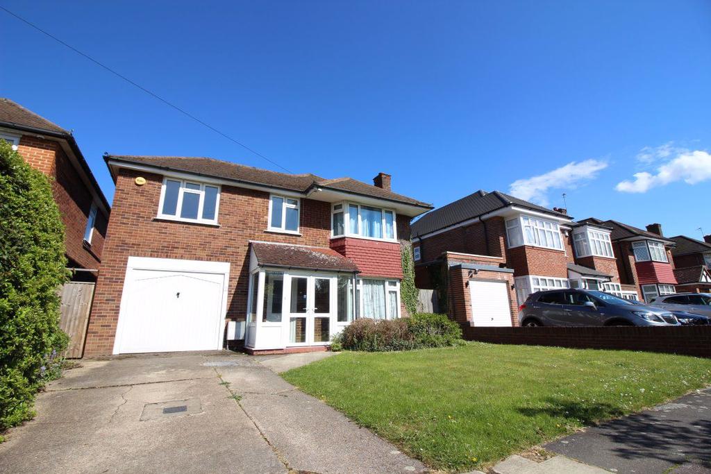 Belmont Lane, Stanmore 4 bed house £2,000 pcm (£462 pw)