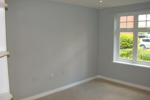5 Beckets View, Northampton, NN1 5NQ