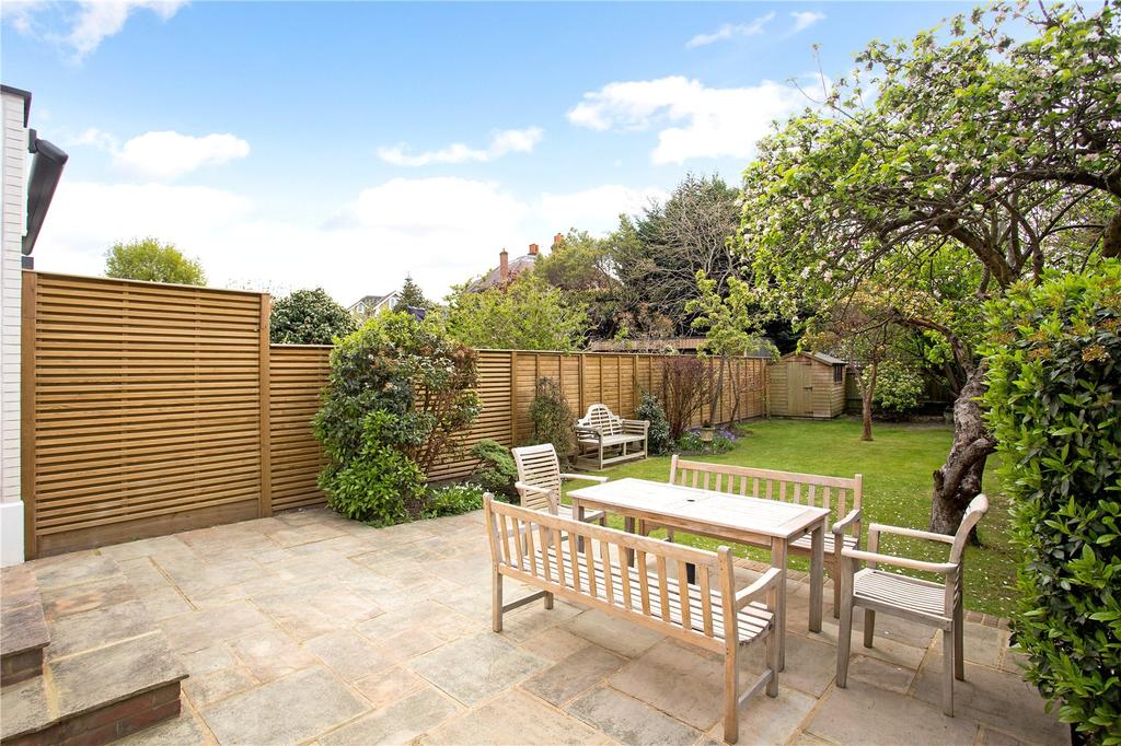 Terrace & Garden