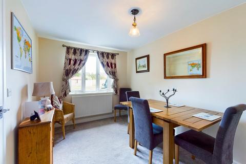 8 Camp Close, Bugbrooke, Northampton, NN7 3RW