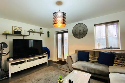 28 Denewood, Murton, Seaham, SR7 9BF
