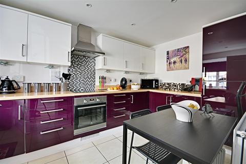15 Northcliffe, Bexhill-on-sea, TN40 1RA