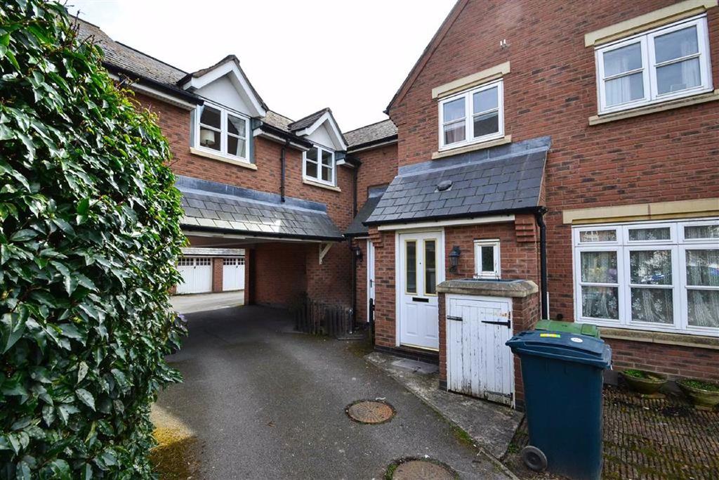 St Michaels Gate, Shrewsbury 3 bed terraced house £750 pcm (£173 pw)