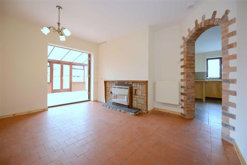 Marche Lane, Halfway House, Shrewsbury, Shropshire 3 bed semidetached house £350,000