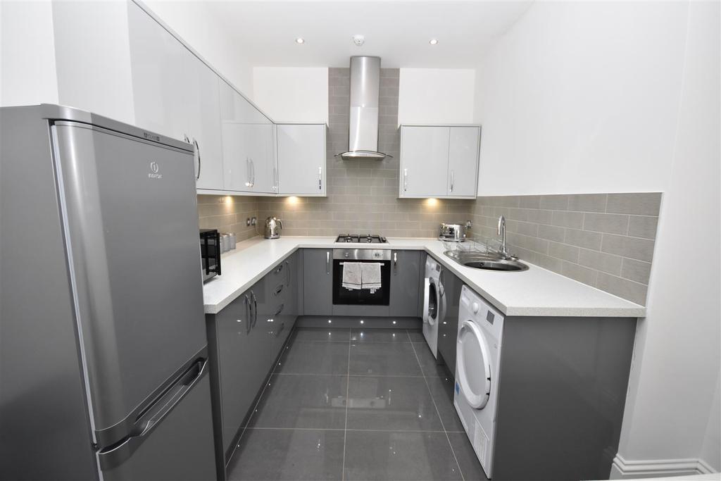 Park Road North, Birkenhead 1 bed apartment £600 pcm (£138 pw)