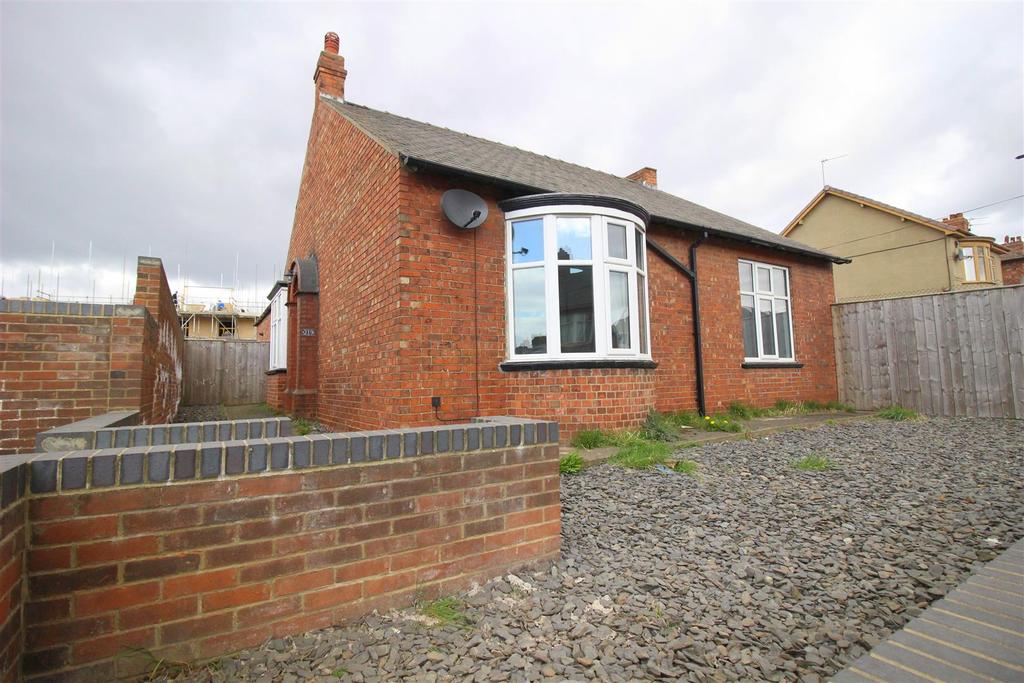 Haughton Road, Darlington 2 bed detached bungalow £140,000