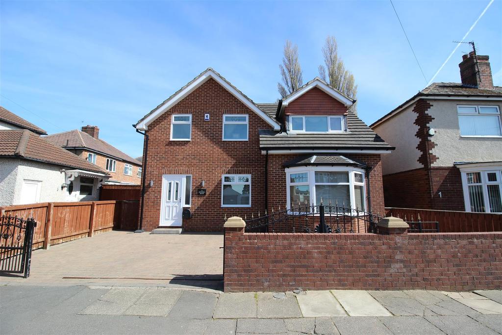 Estoril Road, Darlington 3 bed detached house £185,000
