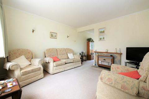 10 Bushey Close, Capel St Mary, Ipswich, IP9 2HW