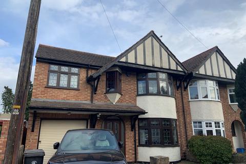 18 Laburnum Road, Coopersale, Epping, CM16 7RA