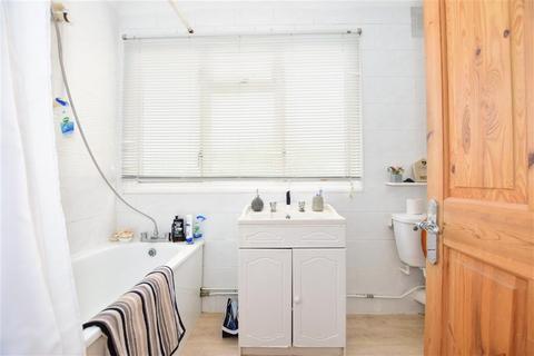 57 Daventry Road, Romford, RM3 7RA