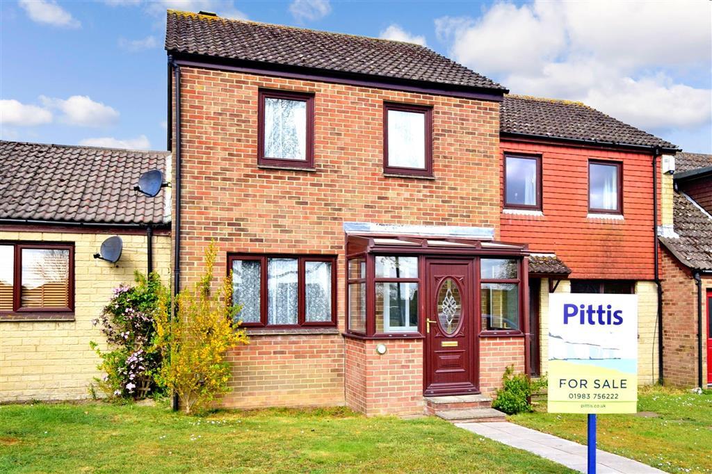 Fleet Way, Shalfleet, Isle of Wight 3 bed terraced house £230,000