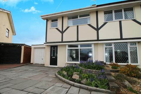 8 Arndale Close, Fleetwood, FY7 8BE