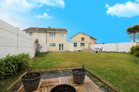8 Arndale Close, Fleetwood, FY7 8BE