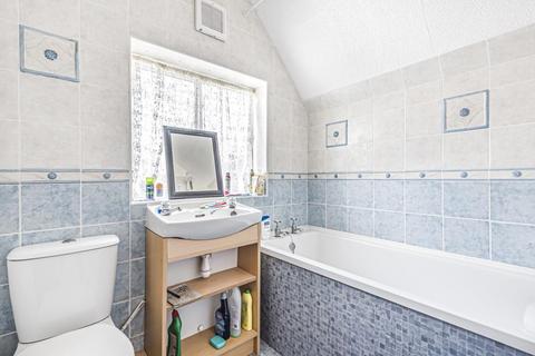 13 Hemplands, Hailey, Witney, OX29 9UR