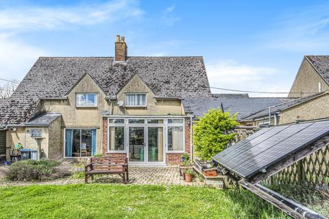 13 Hemplands, Hailey, Witney, OX29 9UR