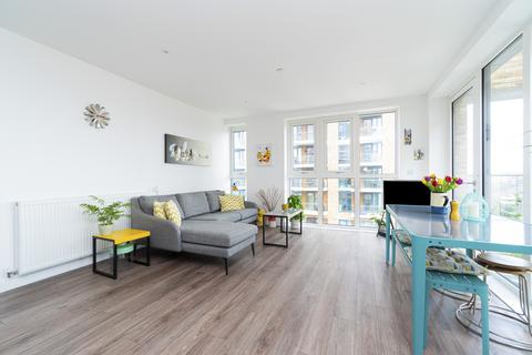 2 bedroom penthouse to rent, Drumond house, Victory Parade, Woolwich Arsenal SE18