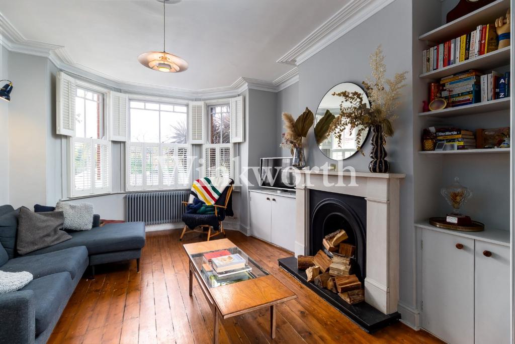 Perth Road, London, N22 3 bed terraced house £725,000