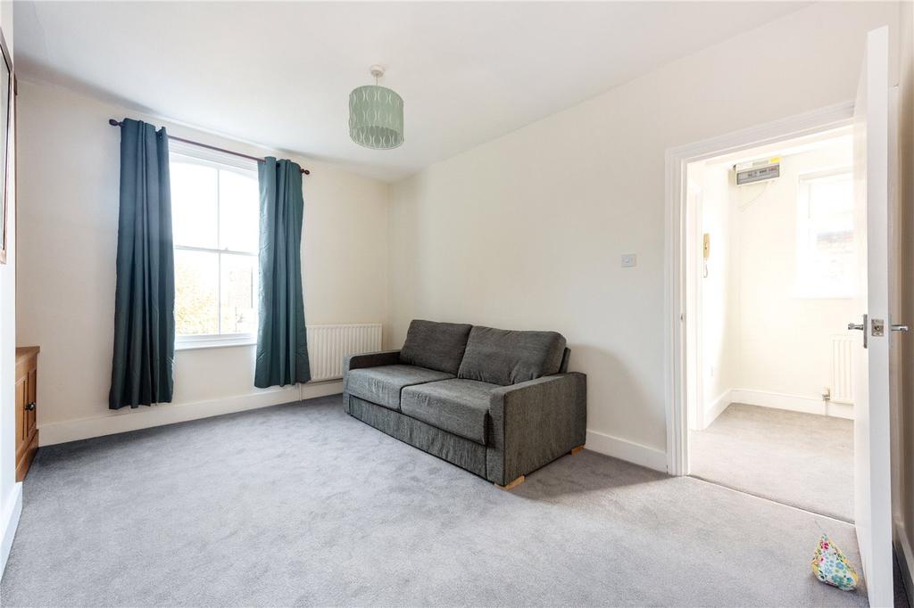 Englefield Road, London, N1 1 bed apartment £1,850 pcm (£427 pw)