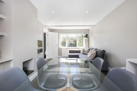 2 Corner View, Welham Green, Hatfield, AL9 7DH