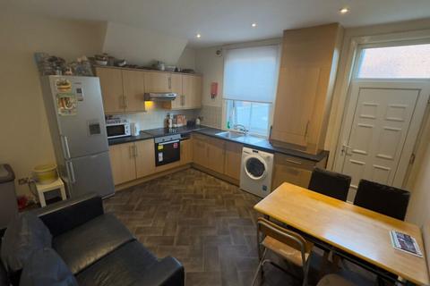 undefined, Room 5, Knowle Road, Burley, Leeds, LS4 2PJ