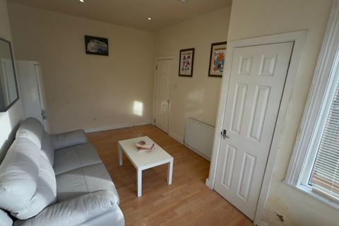 undefined, Room 5, Knowle Road, Burley, Leeds, LS4 2PJ