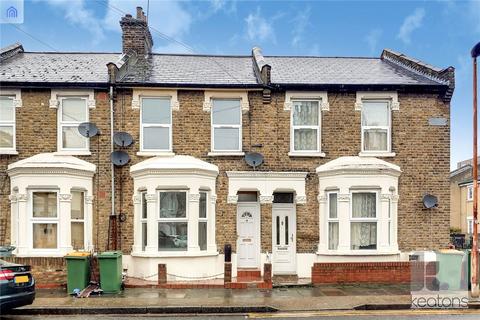 3 bedroom terraced house to rent - Torrens Square, Stratford, London, E15