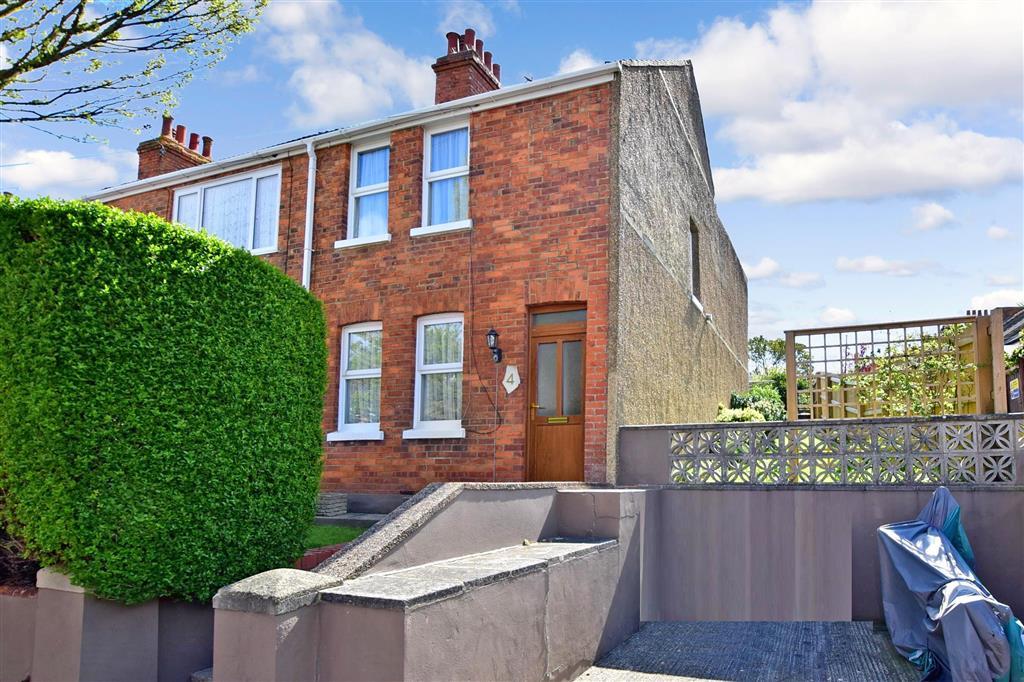 Southbourne Road, Folkestone, Kent 2 bed end of terrace house £230,000