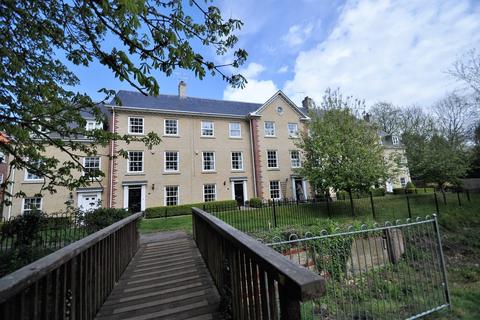 21 Blyth Mews, Halesworth, IP19 8FB