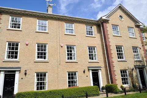 21 Blyth Mews, Halesworth, IP19 8FB