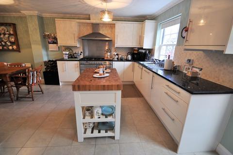21 Blyth Mews, Halesworth, IP19 8FB