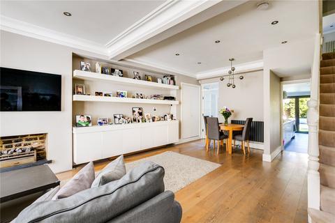 4 bedroom terraced house to rent, Narborough Street, London