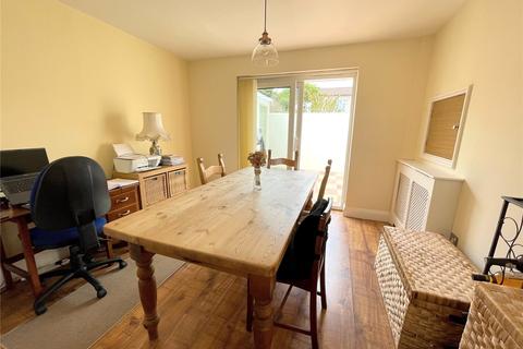 12 Valley View, Wadebridge, PL27 7BT