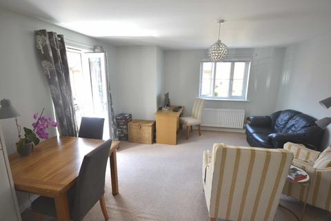42 The Square, Loughton, IG10 3FE