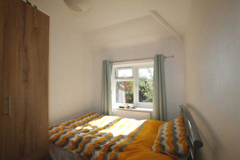 147 Henley Road, Caversham, Reading, RG4 6DW