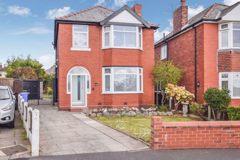 Shakespeare Road, Widnes 3 bed detached house £300,000