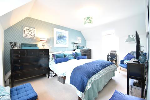 20 The Robins, Bracknell, RG12 8BU