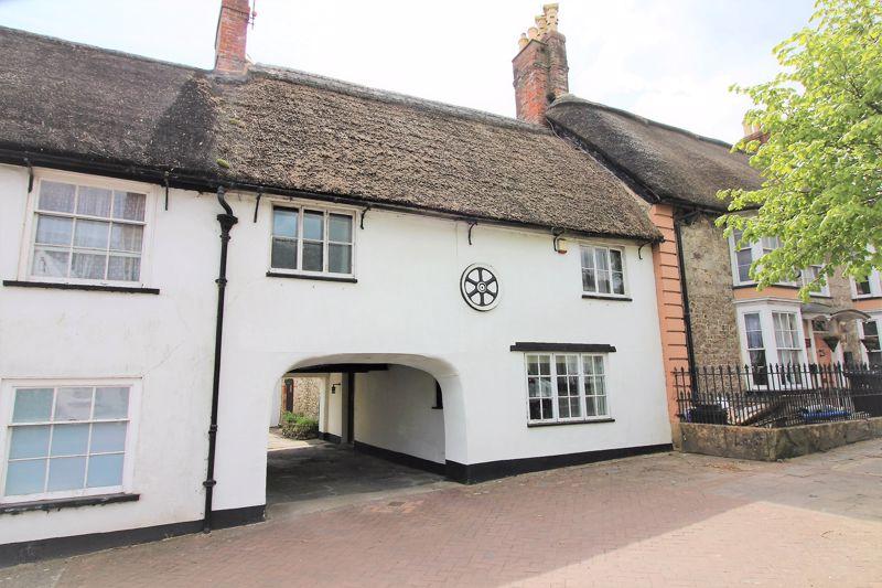 High Street, Chard 2 bed terraced house for sale £275,000