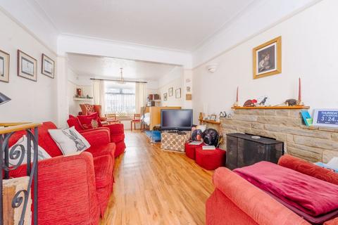 66 Fieldsend Road, Cheam, Sutton, SM3 8NR