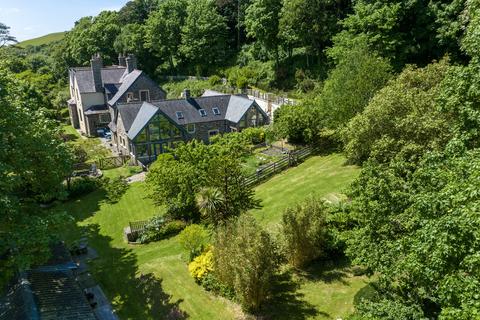 10 bedroom detached house for sale, Windrush, Llanrhystud, Ceredigion.