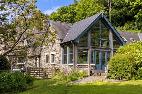 10 bedroom detached house for sale, Windrush, Llanrhystud, Ceredigion.