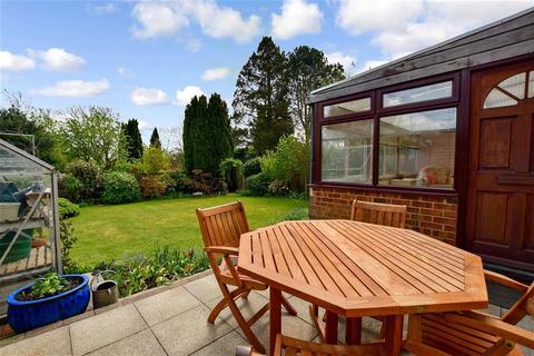 9 Cheyne Walk, Meopham, Gravesend, DA13 0PF