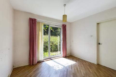 11 Lower Barn Road, Purley, CR8 1HY