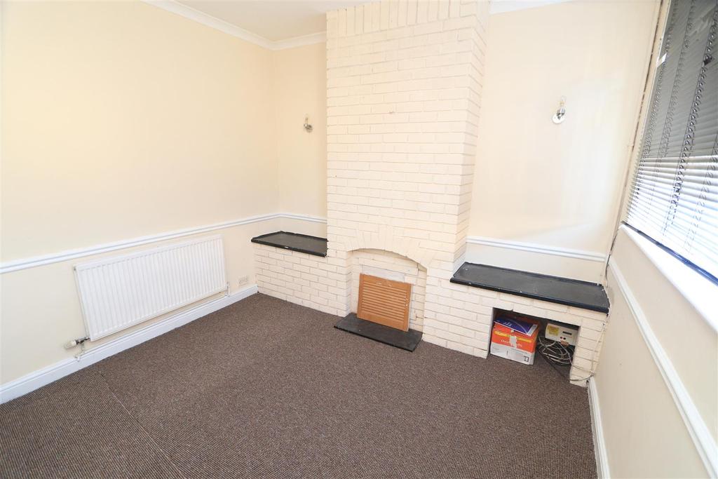 Goodman Street, BurtonOnTrent 3 bed terraced house £109,950