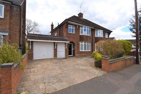 19 Honeygate, Luton, LU2 7EP